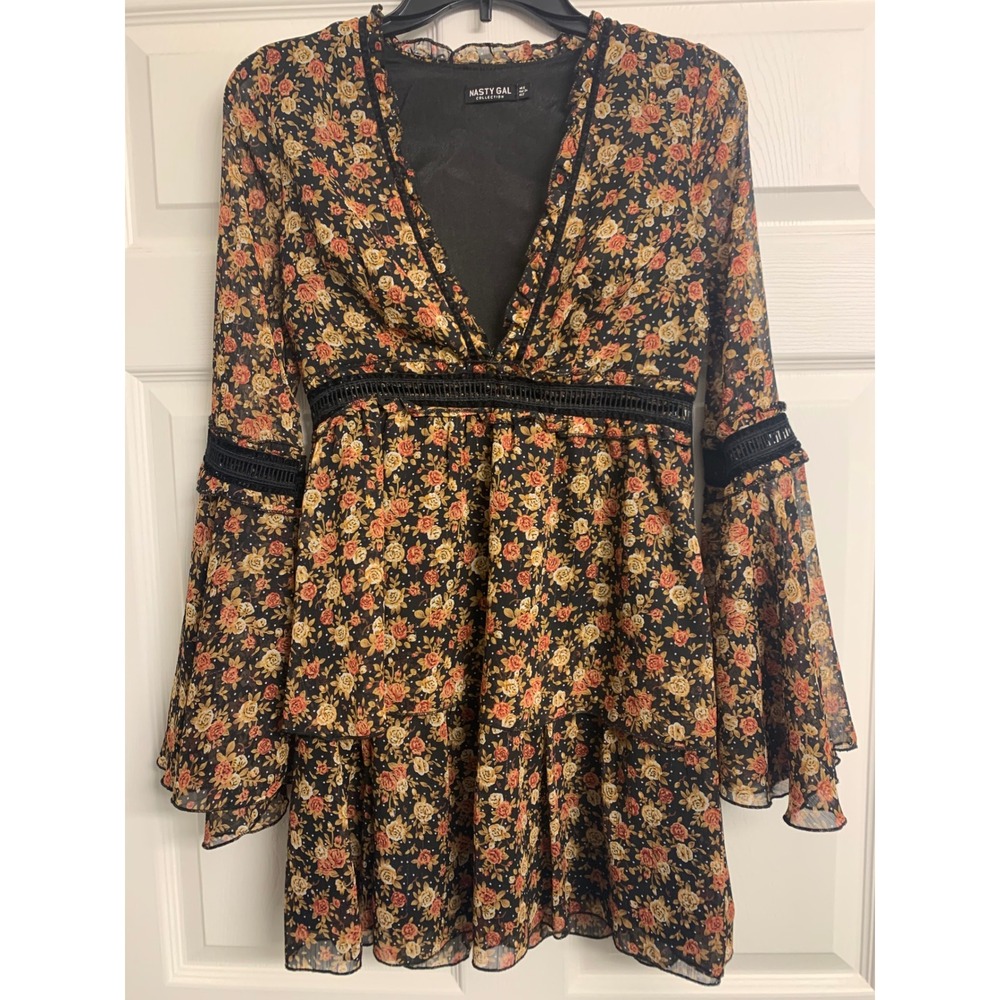 Nasty Gal Collection Floral Mini Dress Bell Sleeve Boho Black Gold US 2 - Picture 6 of 11